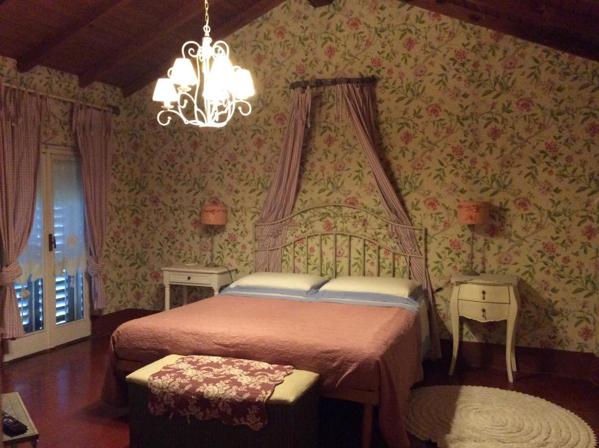 ロディ Aria Di Campagna Bed & Breakfast エクステリア 写真